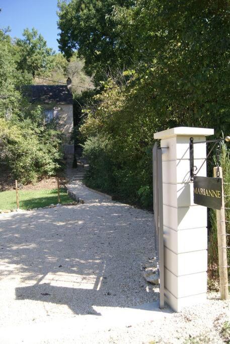 Maison Marianne Et Sa Piscine Dans Le Perigord Villa La Bachellerie Buitenkant foto